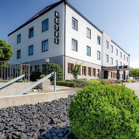 Hotel Parsberg Puchheim Buitenkant foto